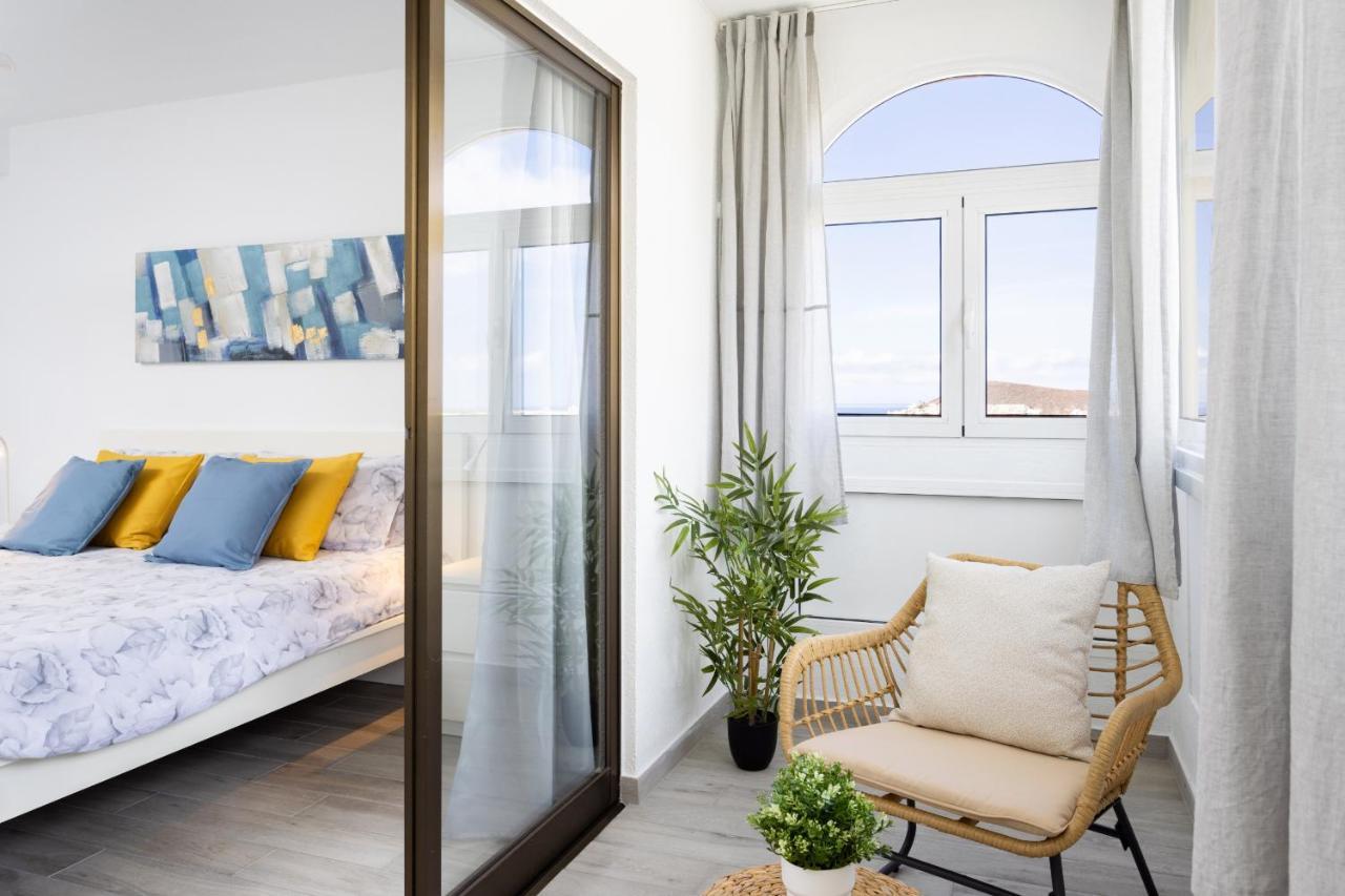 Castle Harbour Apartment อาโรนา ภายนอก รูปภาพ